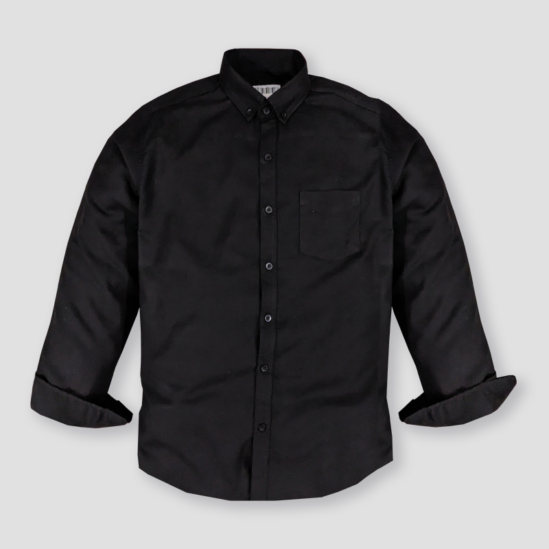 Smart-fit shirt in soft Cotton Chambrey Fabric with a button-down collar, classic front, a yoke at the back and gently rounded hem. Long sleeves with buttoned cuffs and a sleeve placket with a link button for a classy yet elegant look for all occasions.